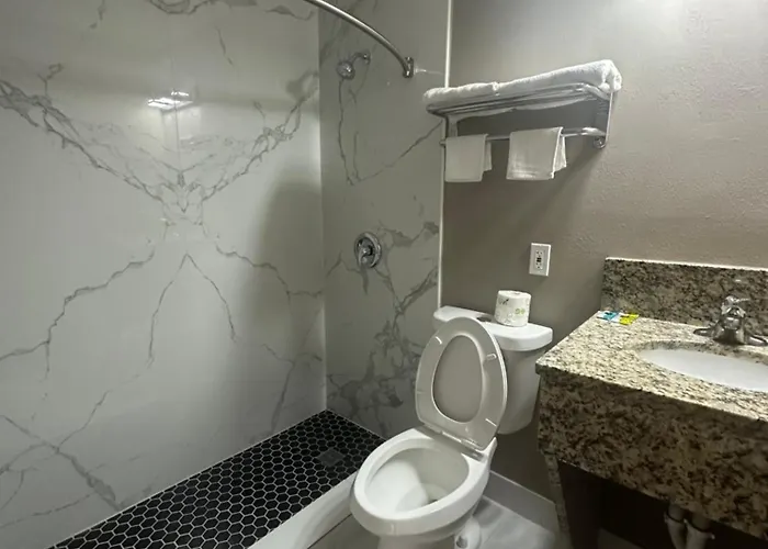 Budget Inn - St. Petersburg